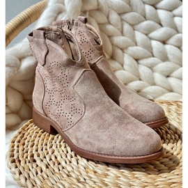 Stivali traforati da donna con tacco piatto Beige S.Barski HY66-151 1