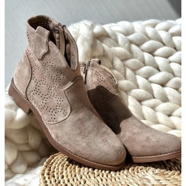 Stivali traforati da donna con tacco piatto Beige S.Barski HY66-151 2