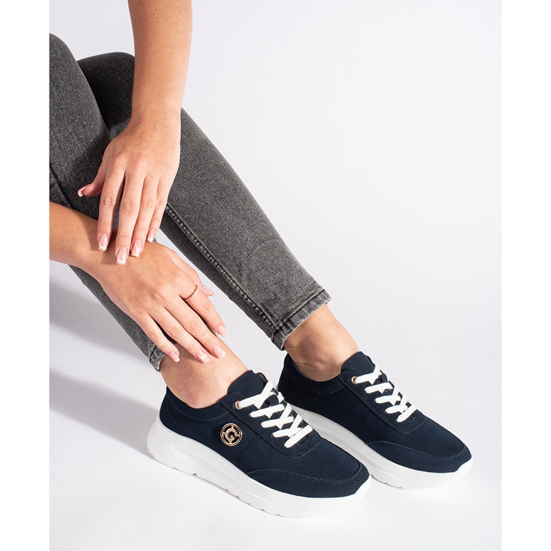 Goodin Sneakers in pelle blu navy sulla piattaforma 1