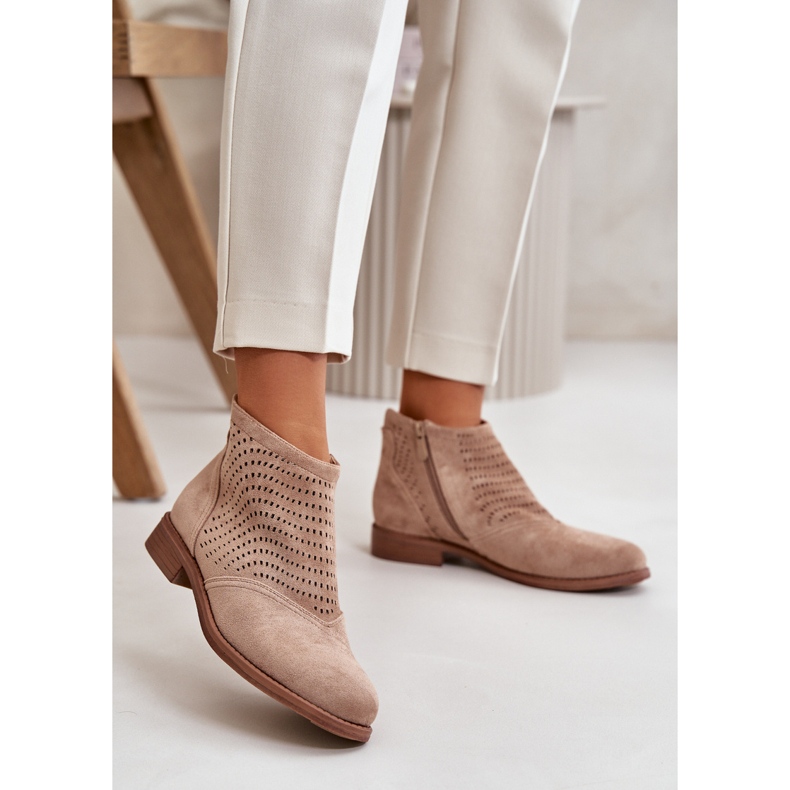 Stivali traforati da donna con tacco piatto Beige S.Barski HY42-076 2