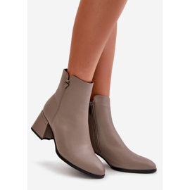 Stivali eleganti da donna isolati in pelle naturale, Beige Vinceza 77106 1