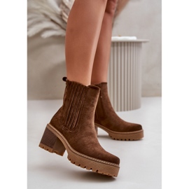 Stivali con Tacco Alto da Donna Realizzati in Eco Pelle Scamosciata, Caldo Nevitas Marrone Scuro 1