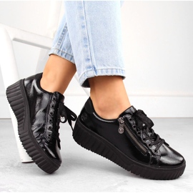 Scarpe con zeppa da donna in vernice nera Rieker N2501-00 nero 2