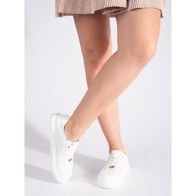 Scarpe sportive da donna in pelle bianca 2