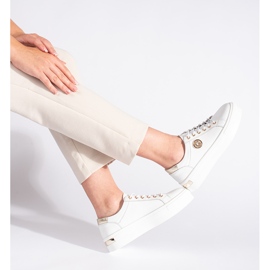 Goodin Sneakers in pelle bianca con suola spessa bianco 1