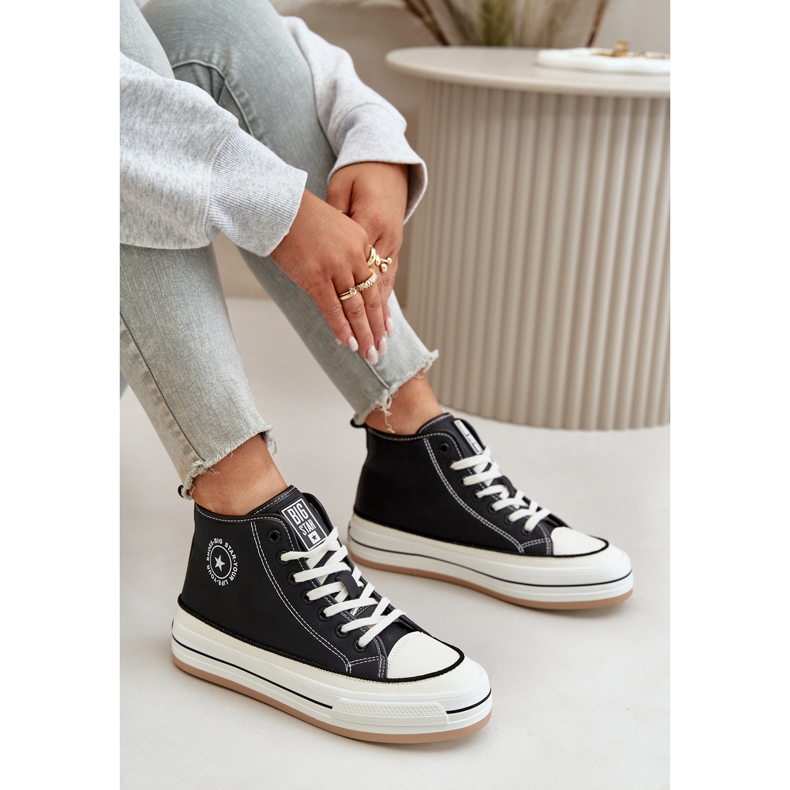 Sneakers da donna isolate sulla piattaforma in ecopelle Big Star OO274062 Nero 2