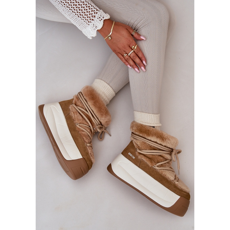 Stivali da neve in pelle da donna su suola spessa con pelliccia Big Star OO274A207 Marrone beige 2