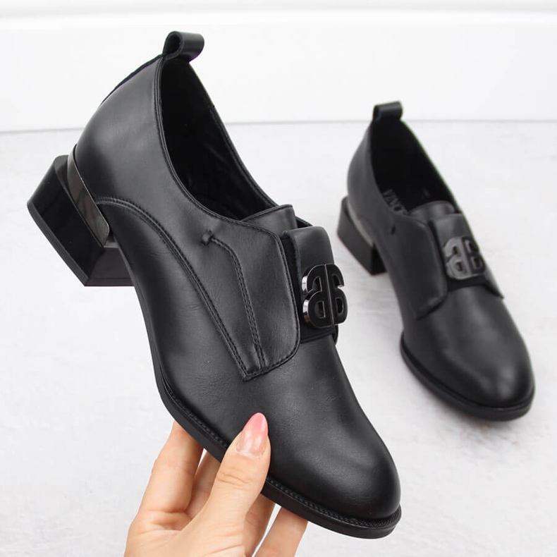 Scarpe slip-on da donna in pelle con tacco alto, nere Vinceza 25-58349 nero 1