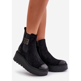 Stivaletti Chelsea Coibentati Da Donna Con Zeppa E Plateau Realizzati In Eco Pelle Scamosciata Nero Vinceza 58339 1