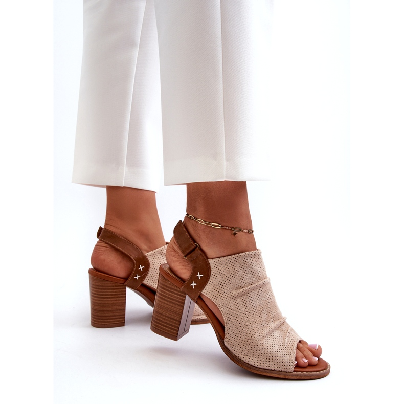 Evento Sandali Da Donna Con Tacco Traforato Beige 2