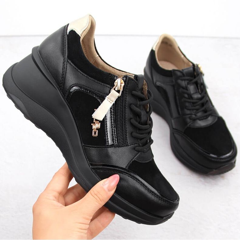 Scarpe con zeppa da donna in pelle nera Filippo DP6434 nero 1