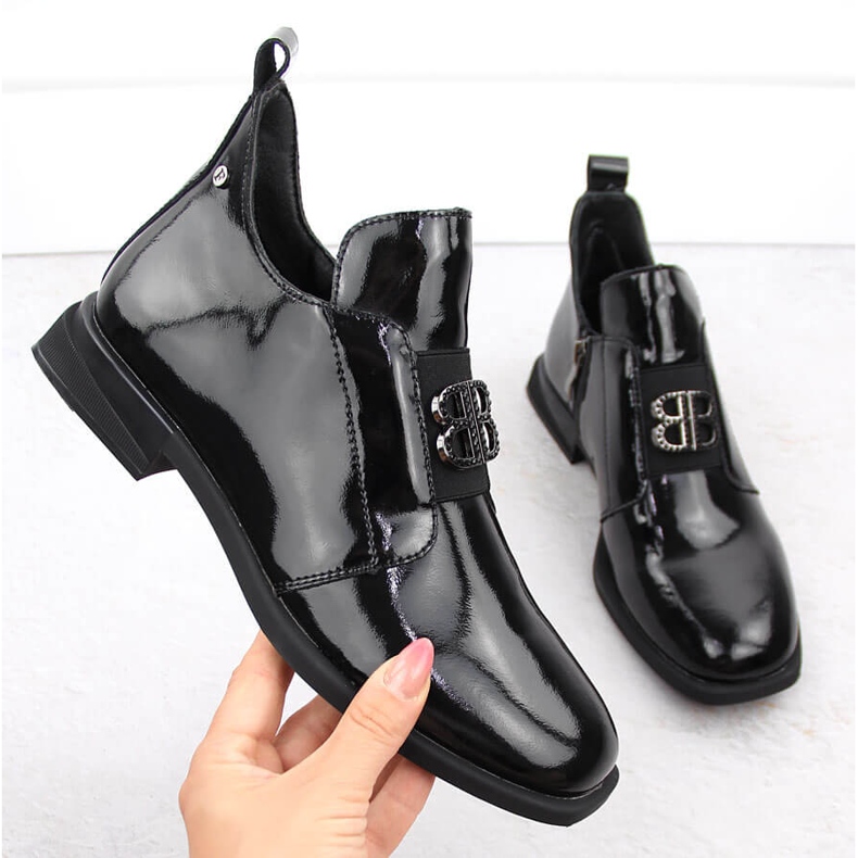 Stivaletti da donna in vernice con decorazione, nero Filippo DBT4763 1