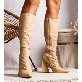 Stivali beige con tacco alto di Princip 1