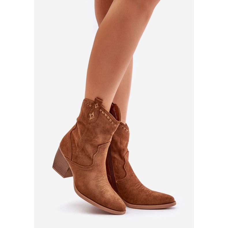 Stivali da cowboy con tacco alto realizzati in eco-camoscio Camel Narinae marrone 1