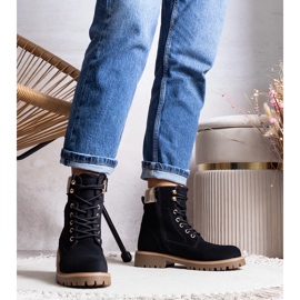 Stivali Amata isolati neri nero 1