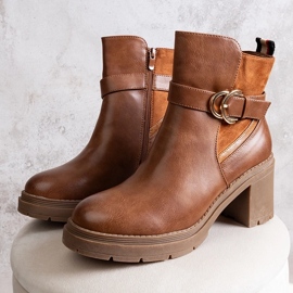 Stivaletti marroni Mirka marrone 1