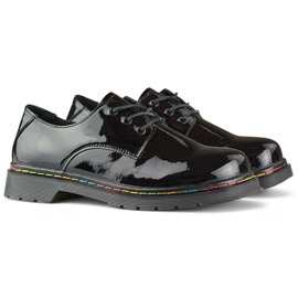 Oxford da donna in vernice nera, pelle naturale nero 1
