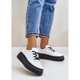 Scarpe Sportive Da Donna Su Plateau, Pelle Naturale, Bianco 41470 Vinceza 2