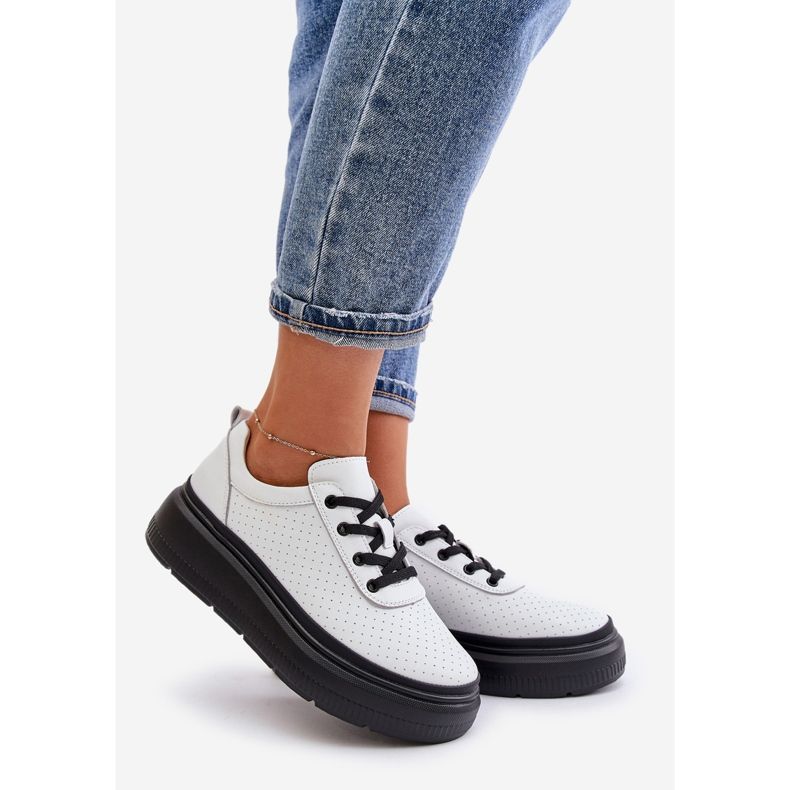 Scarpe Sportive Da Donna Su Plateau, Pelle Naturale, Bianco 41470 Vinceza 1