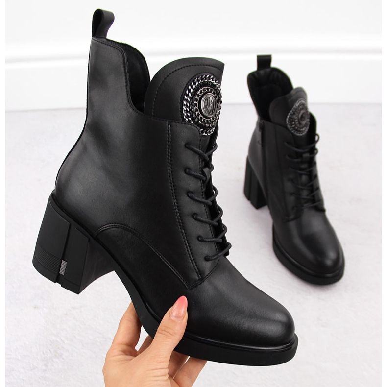 Stivaletti da donna in pelle con decorazione, nero Vinceza 66676 1