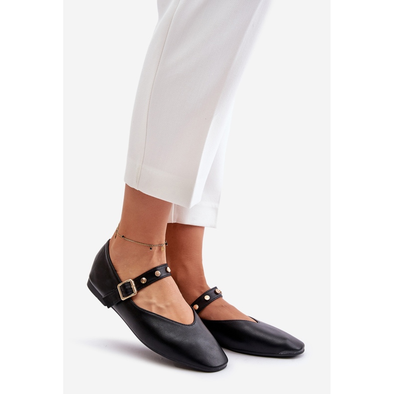 Ballerine in Eco Pelle Con Cinturino Nero Alcionora 1