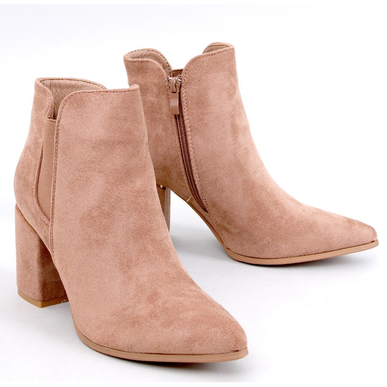 Stivaletti con tacco alto Croix Khaki e punta a mandorla beige 1