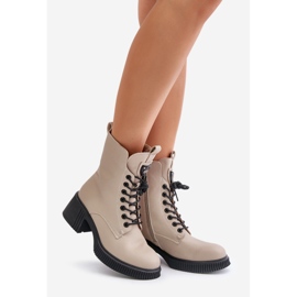 Stivali da donna isolati in pelle naturale Vinceza 66671 Beige 1