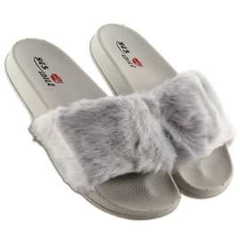 Ciabatte grigie con pelliccia zy383-007-3 grigio 2