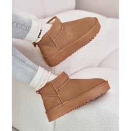 Doposci in pelle scamosciata su plateau Camel Nereviana beige 2