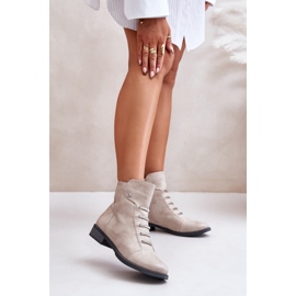 Jezzi Stivali piatti da donna isolati Labise beige 2