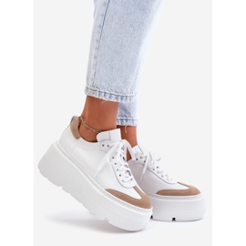 Sneakers In Pelle Su Una Piattaforma Massiccia Lewski 3635/X Bianco-Beige 1