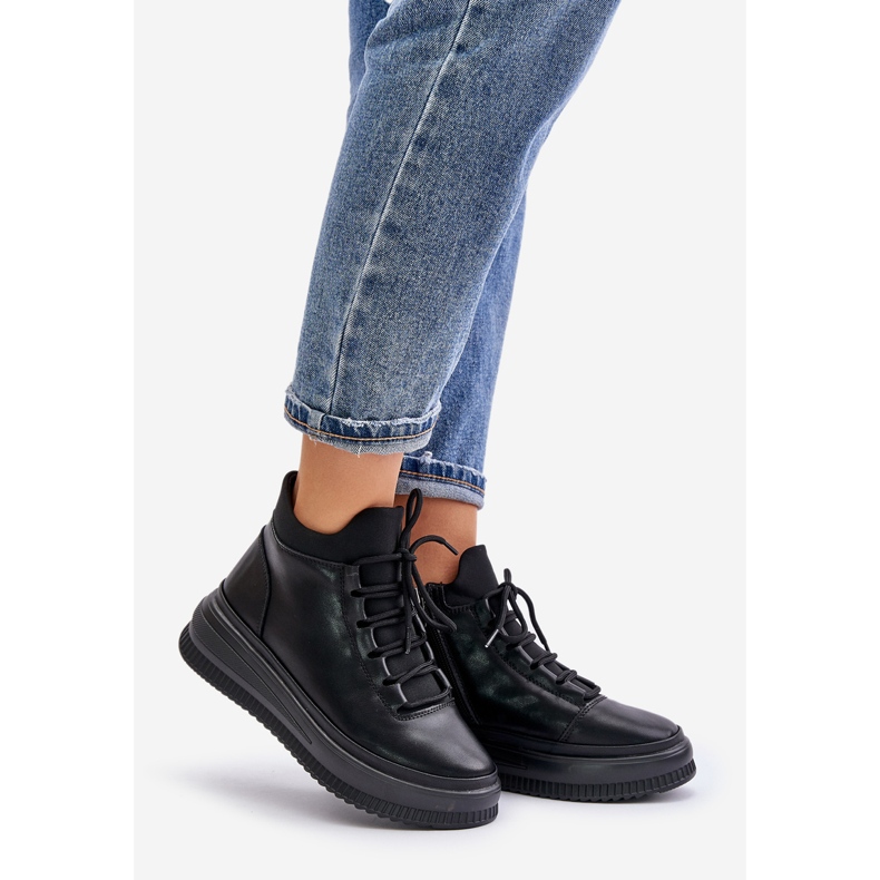 Scarpe sportive in pelle leggera sulla piattaforma Artiker 55C1041 Nere nero 1