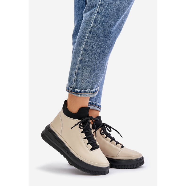 Scarpe sportive in pelle leggera sulla piattaforma Artiker 55C0554 Beige 1
