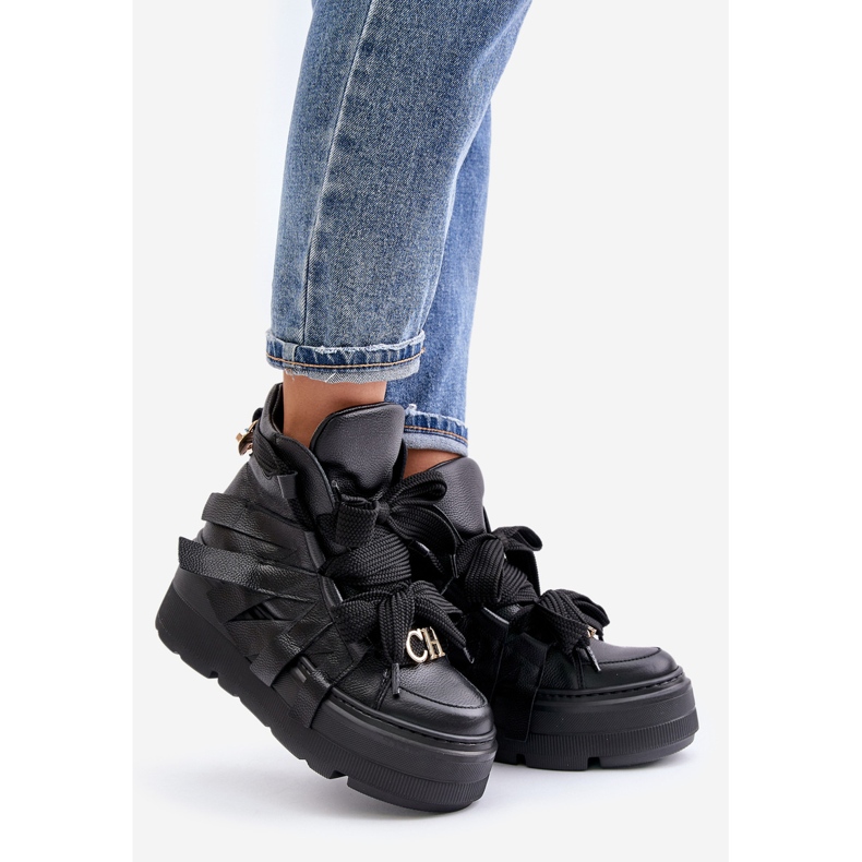 Sneakers da donna in pelle su una piattaforma massiccia CheBello 4561 Nero 1