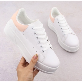 Scarpe sportive da donna con plateau bianche Sabatina 0974 bianco 2