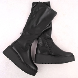 Stivaletti da donna elasticizzati neri con zeppa Vinceza 58342 nero 1