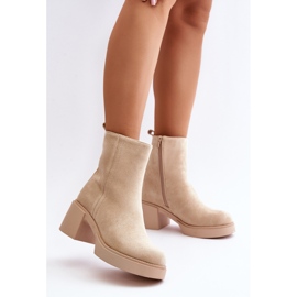 Stivaletti da donna in eco suede, caldo, beige chiaro, Meriluna 2