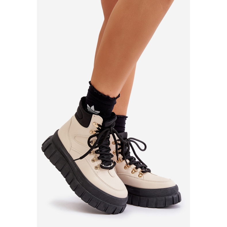Stivaletti Trapper isolati da donna sulla piattaforma Beige Jelenia 1
