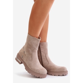 Stivali da donna isolati Narilie beige realizzati in pelle scamosciata ecologica con cerniera 1