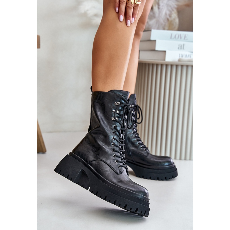 Stivali da lavoro in pelle da donna isolati GOE OO2N4121 Nero 2