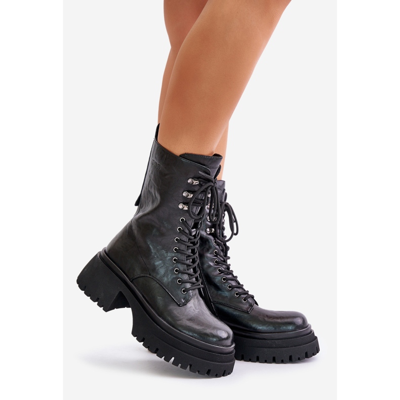 Stivali da lavoro in pelle da donna isolati GOE OO2N4121 Nero 1