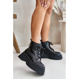 Stivaletti Trapper in pelle isolati su suola massiccia GOE OO2N4126 Nero 2