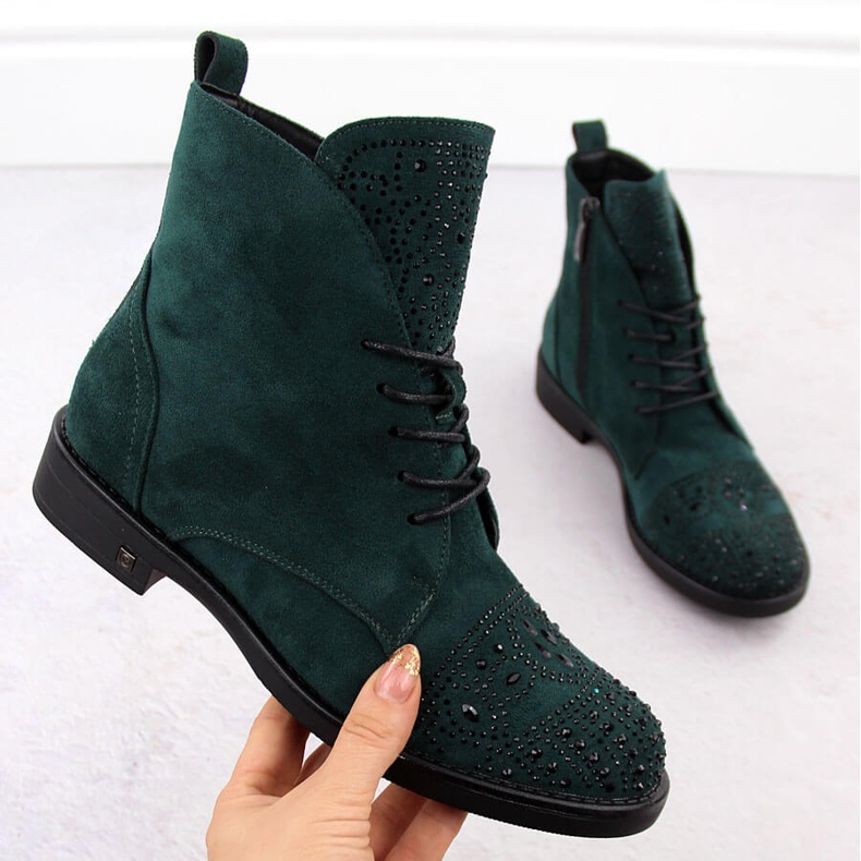 Stivaletti da donna con zirconi, verde Potocki SZ12178 1
