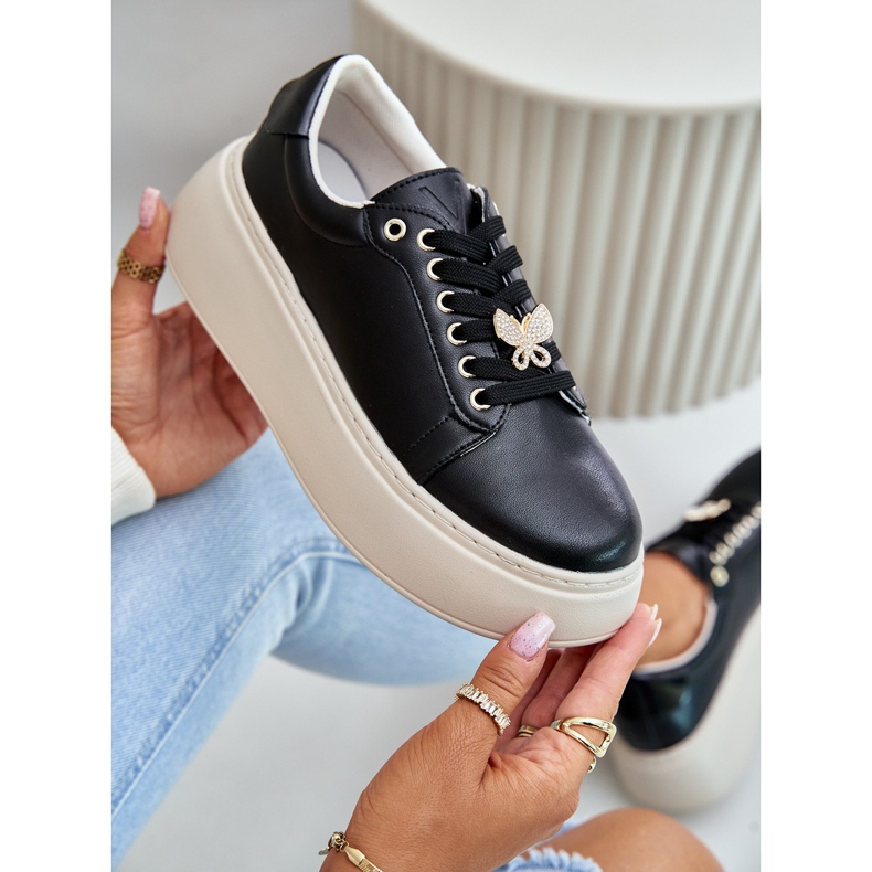 Sneakers da donna in pelle con plateau e spilla Vinceza 89101 Nero 2