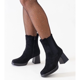 Stivali neri con punta squadrata su tacco, Hesca in eco-suede nero 1