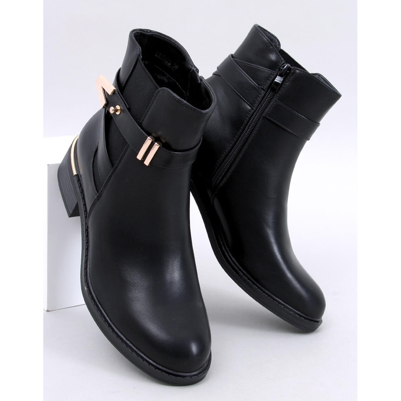 Stivaletti Chelsea Gavins in PU nero 1