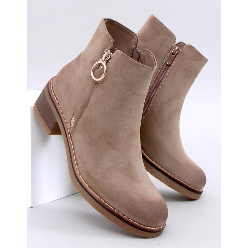 Stivaletti Levere Khaki in nabuk con tacco basso beige 1