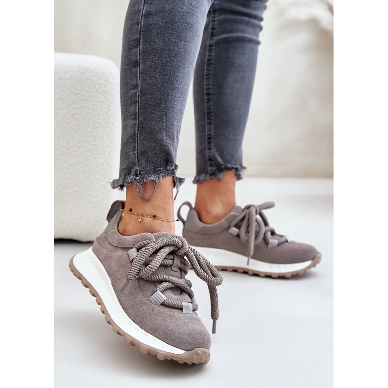 Sneakers da Donna in Camoscio Con Allacciatura Spessa Artiker 54C1465 Grigio 2
