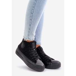Sneakers da donna isolate con pelliccia di montone Big Star OO274A443 Nero 1