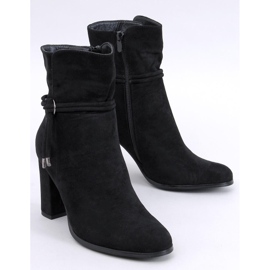 Stivaletti Minnai in camoscio nero 1